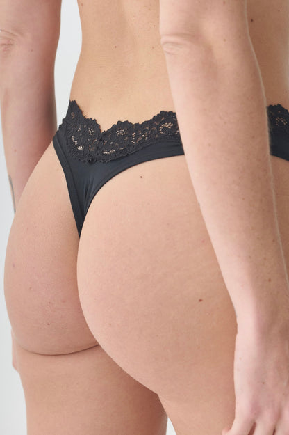 Colaless Diamond - Negro