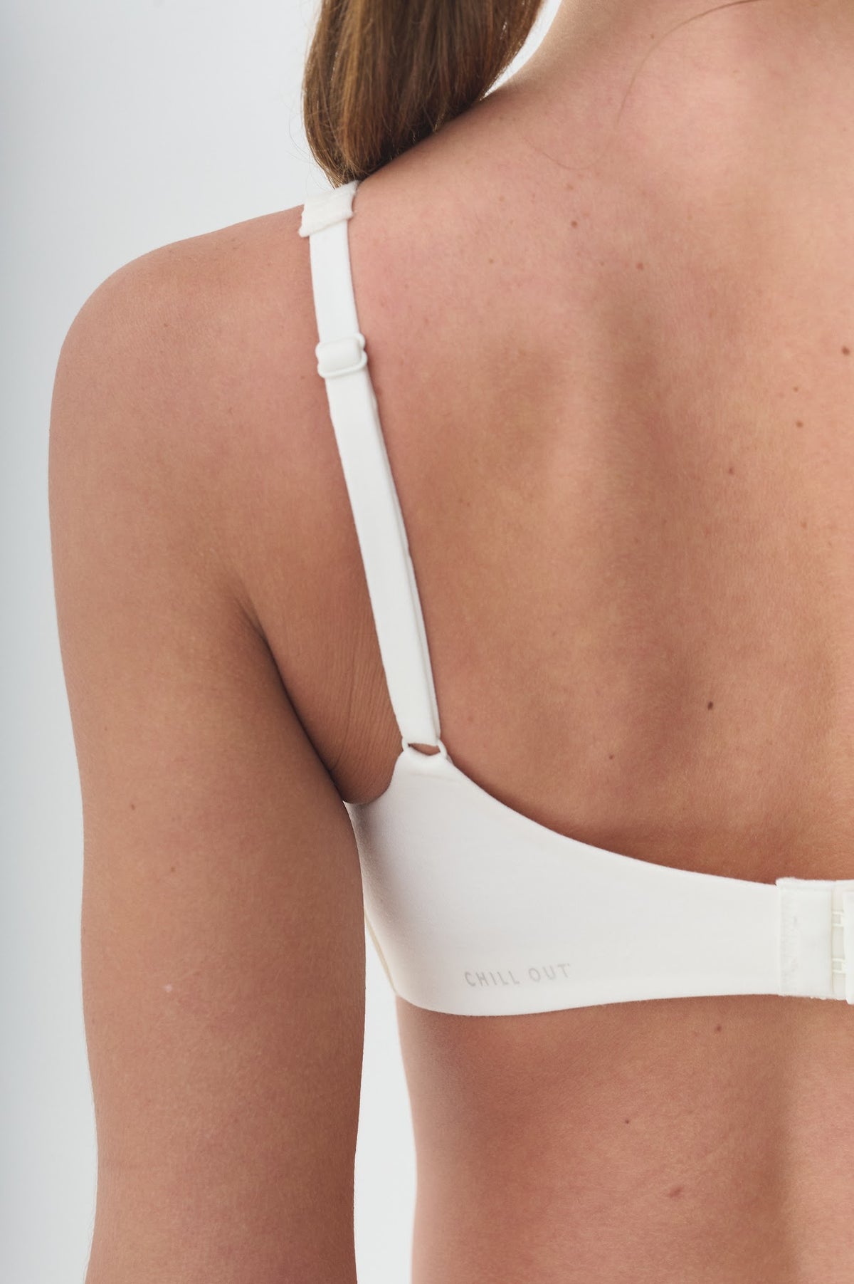Corpiño de algodón sin costuras con tazas desmontables y breteles regulables - Off White